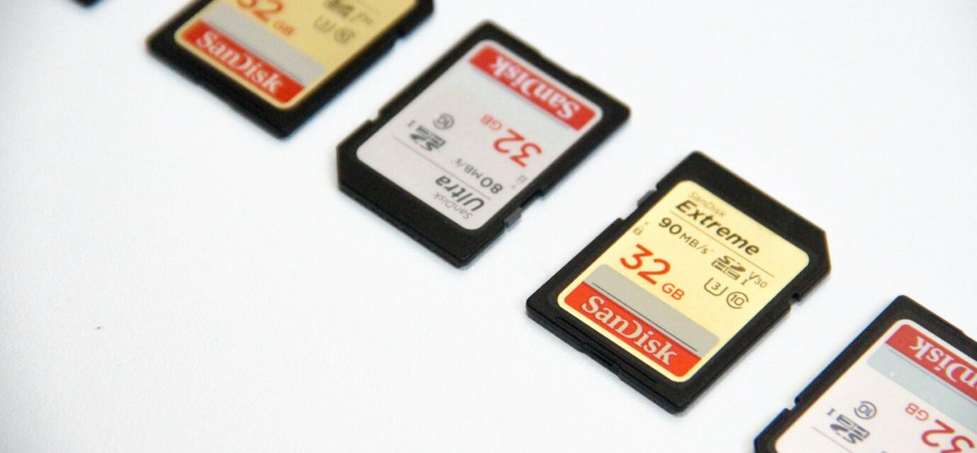 black and white nintendo game cartridge